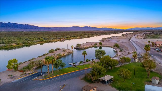 1947 E Winter Haven Drive, Mohave Valley, AZ 86440