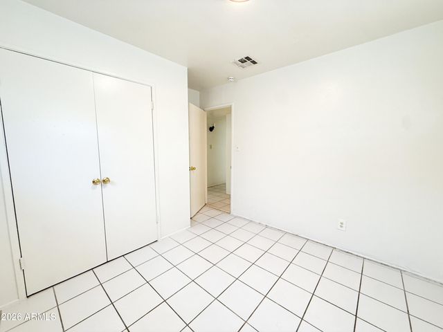 7007 S 8th Street, Phoenix, AZ 85042