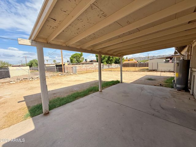 7007 S 8th Street, Phoenix, AZ 85042