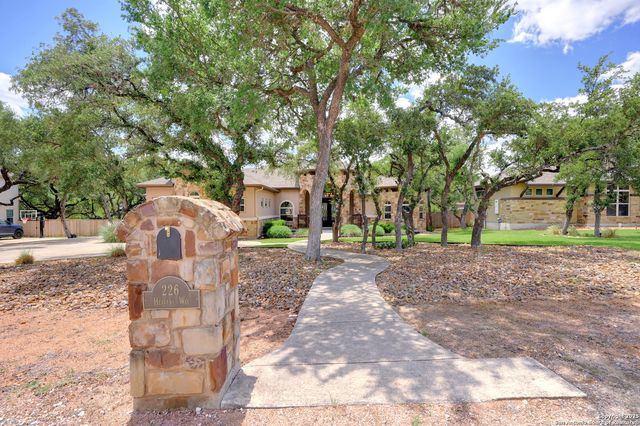 226 Heavens Way, San Antonio, TX 78260