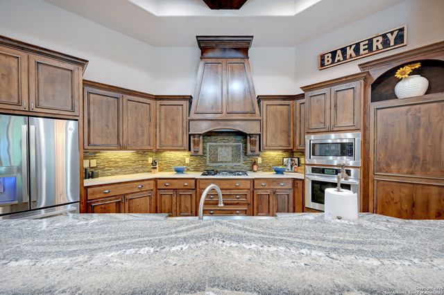 226 Heavens Way, San Antonio, TX 78260