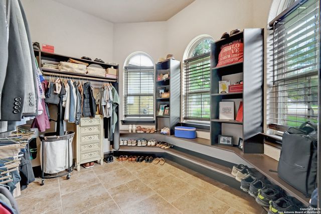 226 Heavens Way, San Antonio, TX 78260