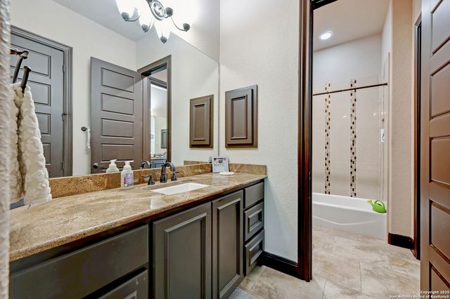 226 Heavens Way, San Antonio, TX 78260