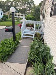 1661 Old Country Road, Riverhead, NY 11901