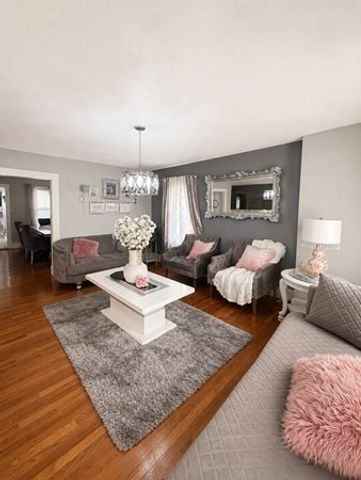 209 Fayette St, Lynn, MA 01902