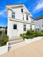 209 Fayette St, Lynn, MA 01902