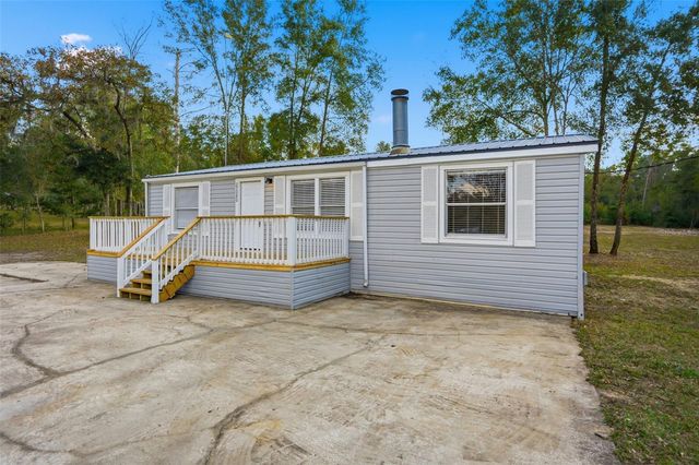 27080 HIAWATHA BOULEVARD, Brooksville, FL 34601