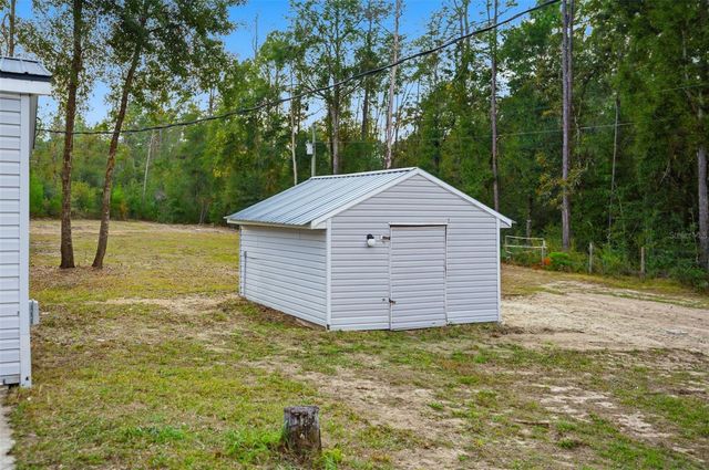 27080 HIAWATHA BOULEVARD, Brooksville, FL 34601