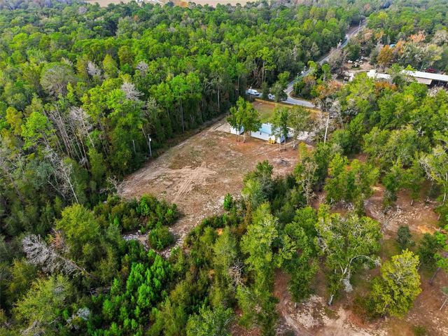 27080 HIAWATHA BOULEVARD, Brooksville, FL 34601