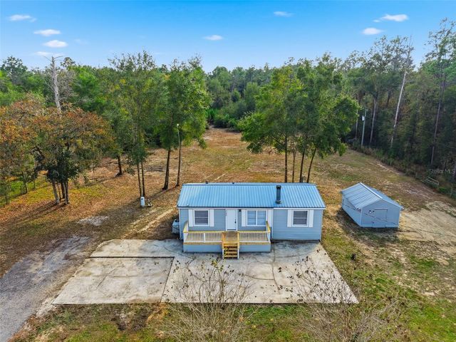 27080 HIAWATHA BOULEVARD, Brooksville, FL 34601