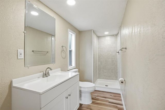 27080 HIAWATHA BOULEVARD, Brooksville, FL 34601