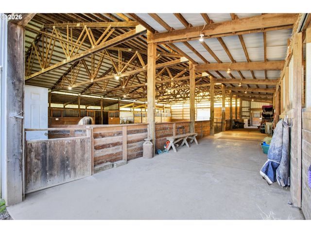 295 Kangas Rd, Toledo, WA 98591