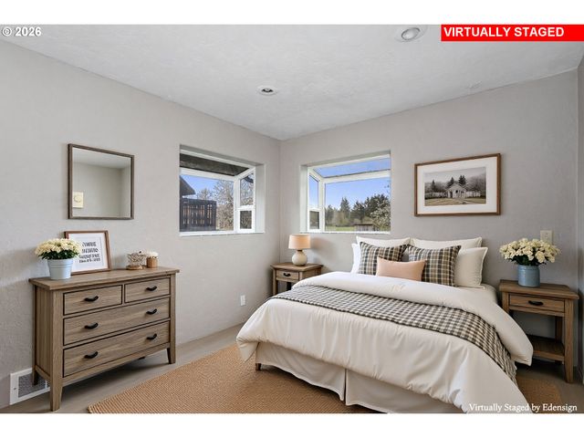 295 Kangas Rd, Toledo, WA 98591