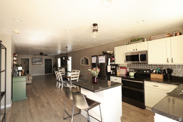 2164 E REVERE WAY, Eagle Mountain, UT 84005