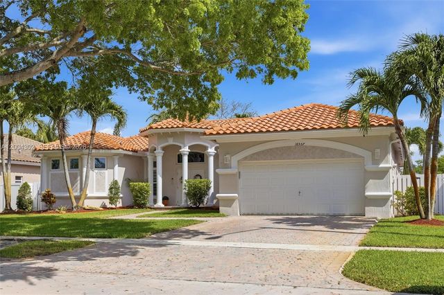 16557 NW 15th St, Pembroke Pines, FL 33028