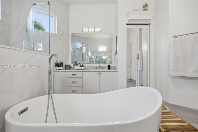 16557 NW 15th St, Pembroke Pines, FL 33028