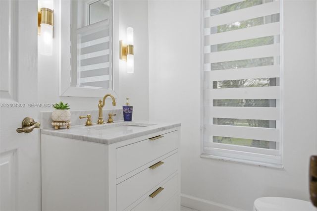 16557 NW 15th St, Pembroke Pines, FL 33028