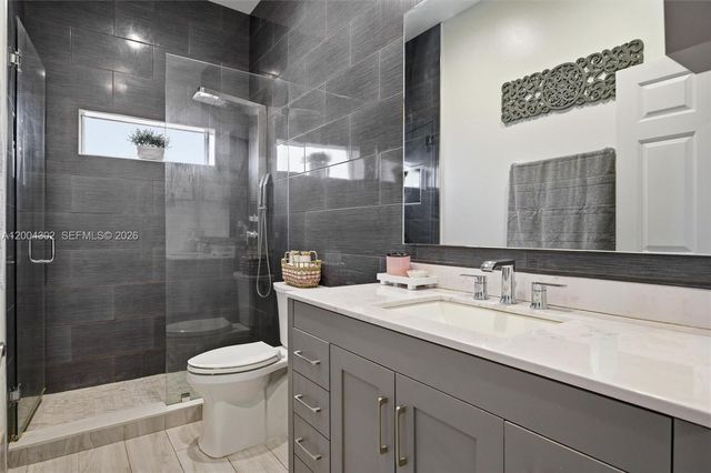 16557 NW 15th St, Pembroke Pines, FL 33028