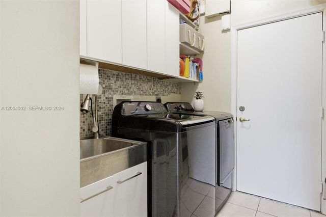 16557 NW 15th St, Pembroke Pines, FL 33028