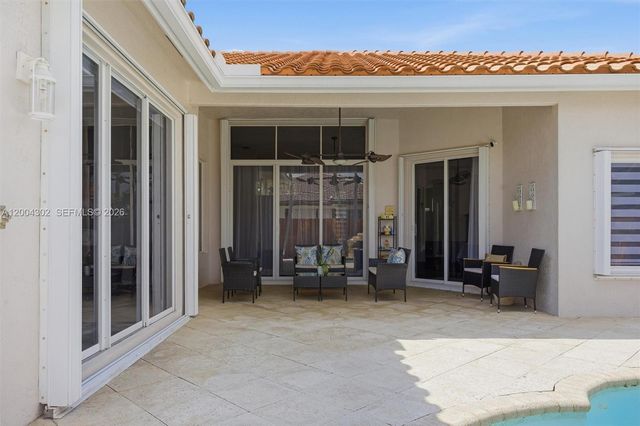 16557 NW 15th St, Pembroke Pines, FL 33028