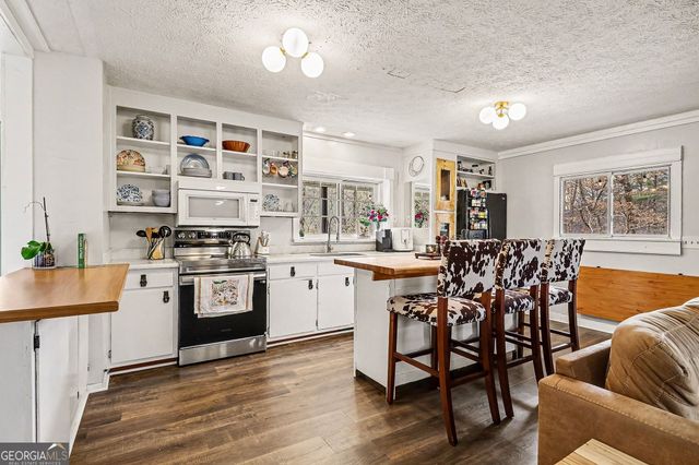 95 Holly Lane, Dahlonega, GA 30533