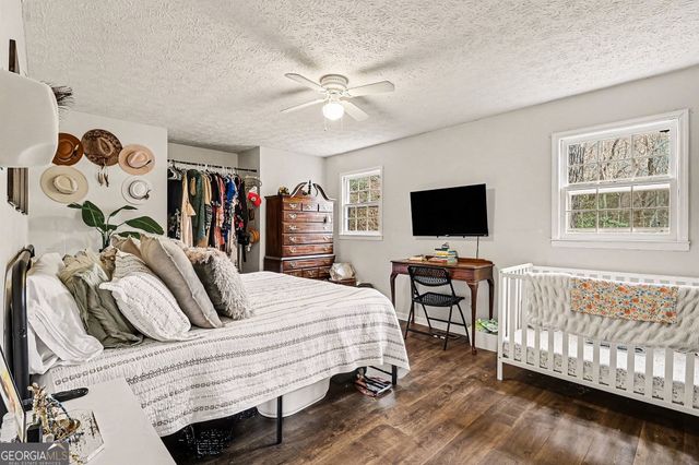 95 Holly Lane, Dahlonega, GA 30533