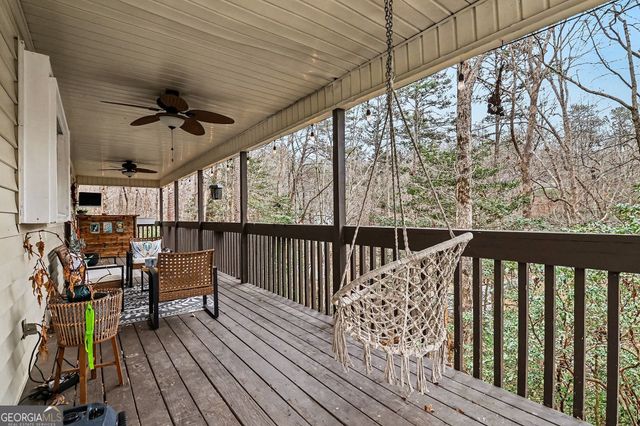 95 Holly Lane, Dahlonega, GA 30533