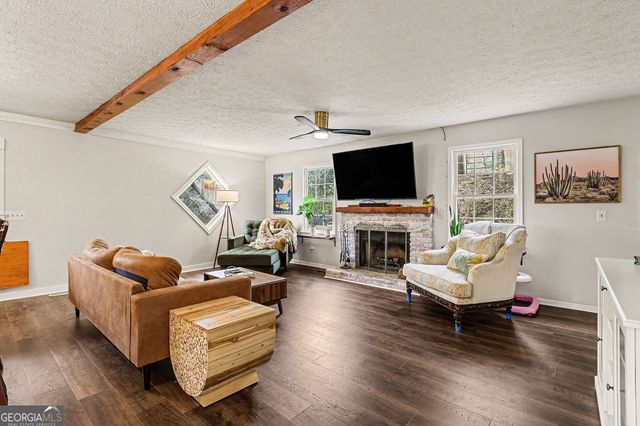 95 Holly Lane, Dahlonega, GA 30533