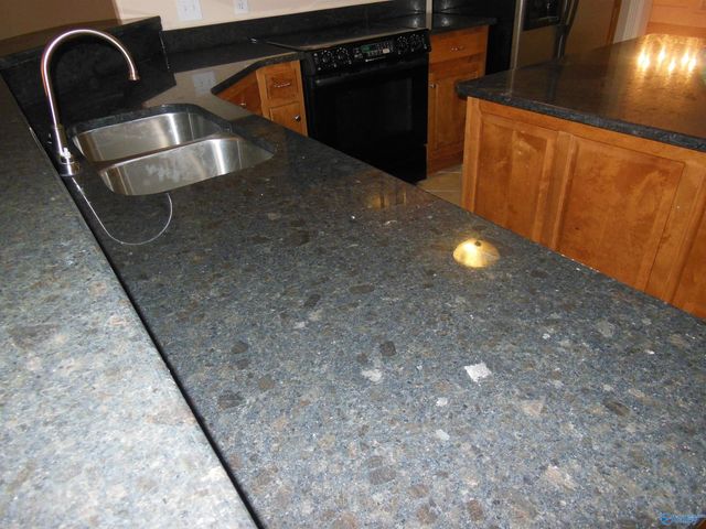 2604 Little Cove Road SE, Hampton Cove, AL 35763