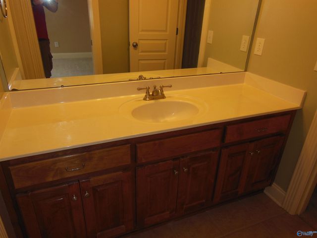 2604 Little Cove Road SE, Hampton Cove, AL 35763