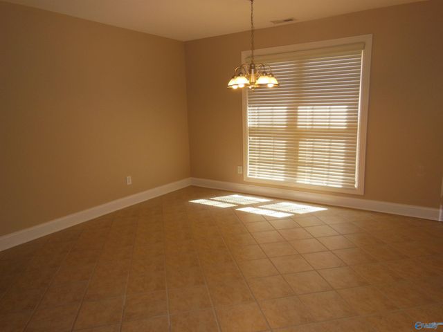 2604 Little Cove Road SE, Hampton Cove, AL 35763