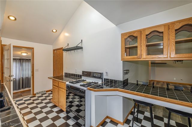 3957 Grafton Road, Brunswick, OH 44212