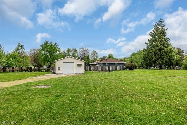 3957 Grafton Road, Brunswick, OH 44212