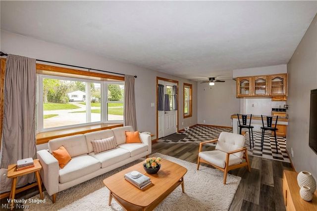 3957 Grafton Road, Brunswick, OH 44212