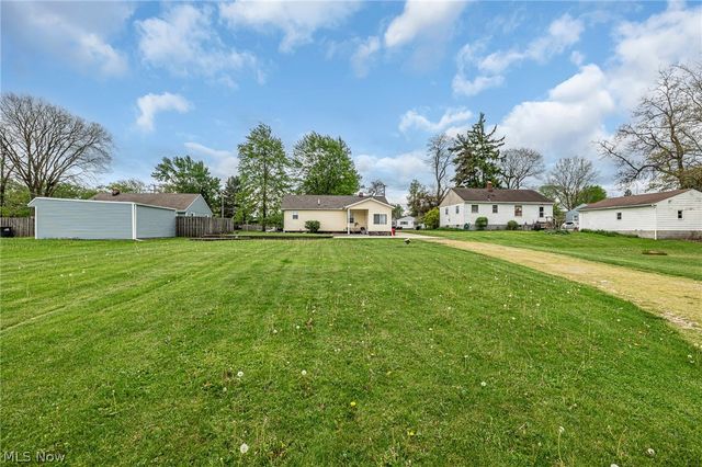 3957 Grafton Road, Brunswick, OH 44212