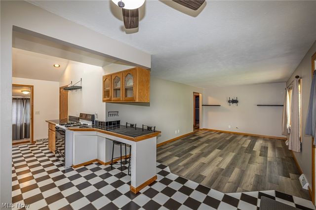 3957 Grafton Road, Brunswick, OH 44212