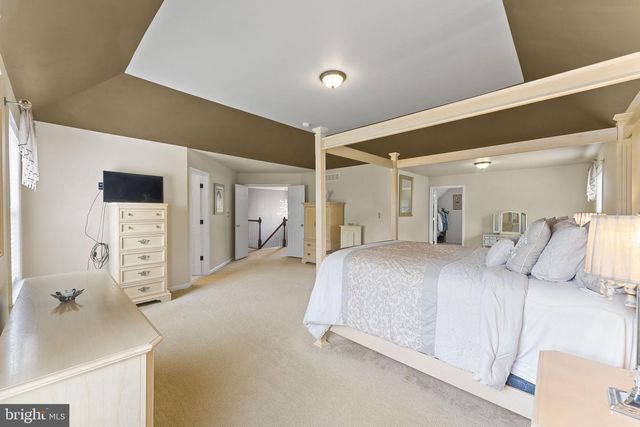 114 LAWRENCE DR, Gilbertsville, PA 19525