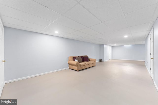 114 LAWRENCE DR, Gilbertsville, PA 19525
