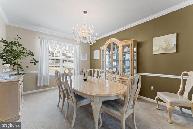 114 LAWRENCE DR, Gilbertsville, PA 19525