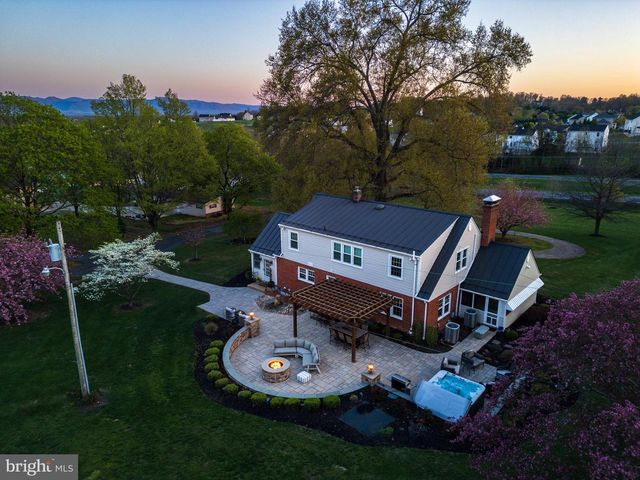 4111 SPOTSWOOD TRL, Penn Laird, VA 22846