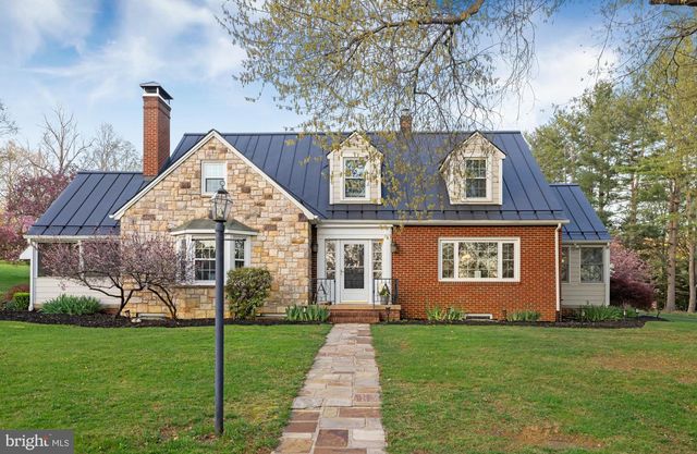 4111 SPOTSWOOD TRL, Penn Laird, VA 22846