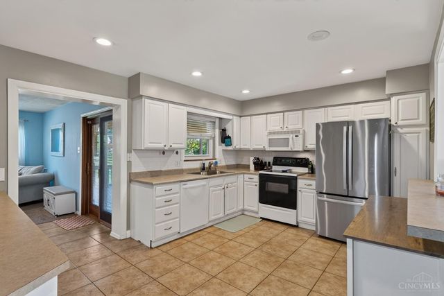 5662 Green Acres Court, Green Twp, OH 45248
