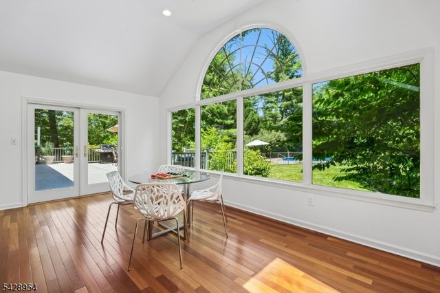 201 Parsonage Hill Rd, Millburn Twp., NJ 07078