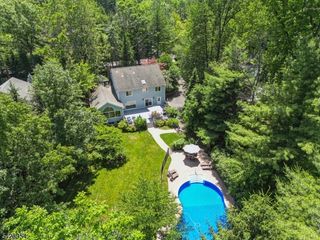 201 Parsonage Hill Rd, Millburn Twp., NJ 07078