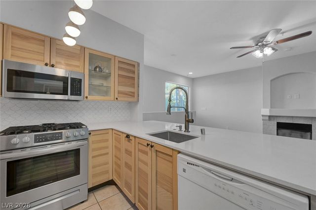 9050 West Warm Springs Road 2009, Las Vegas, NV 89148