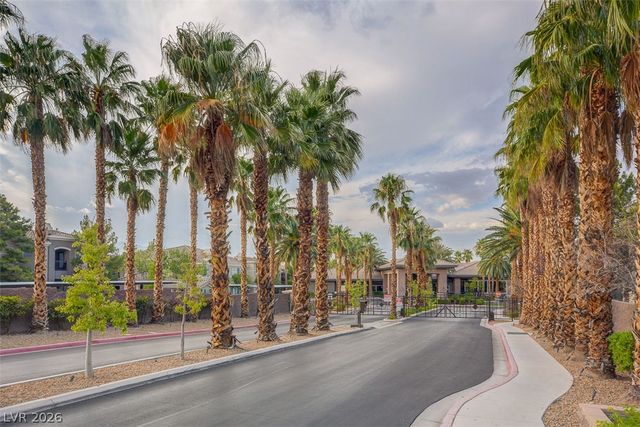 9050 West Warm Springs Road 2009, Las Vegas, NV 89148