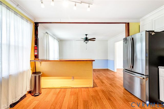 3802 N Middlebrook Ct, Chester, VA 23831