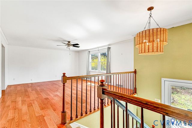 3802 N Middlebrook Ct, Chester, VA 23831