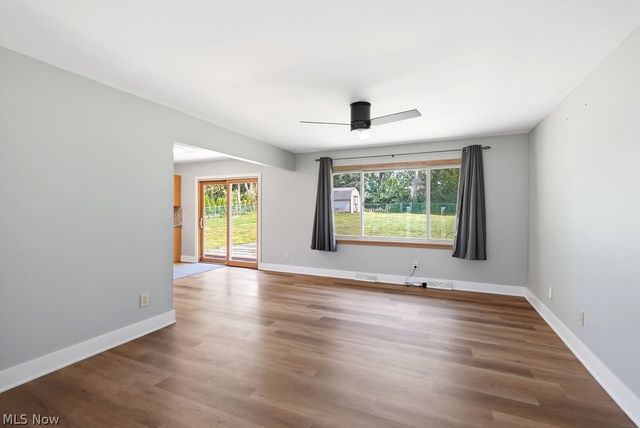 3783 Cayugas Drive, Green, OH 44319