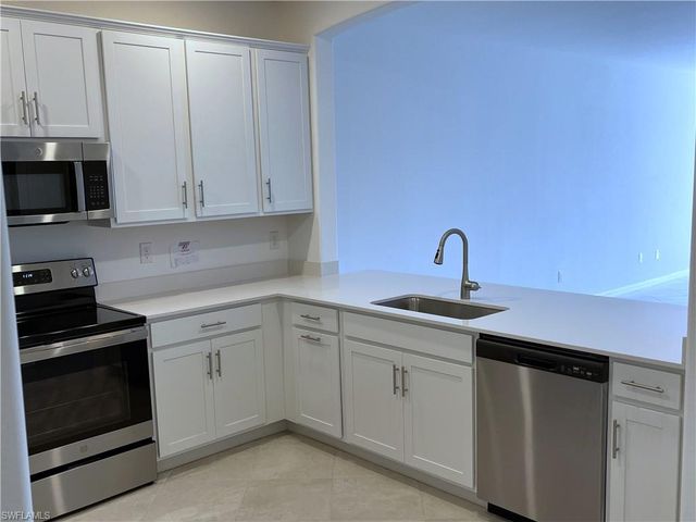 2176 Dragonfruit WAY, Naples, FL 34120